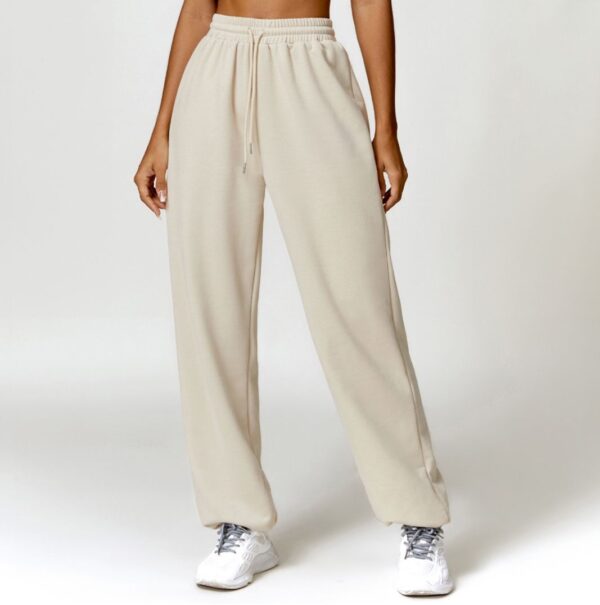 LC Pant Sweatshirt Woman - Image 3